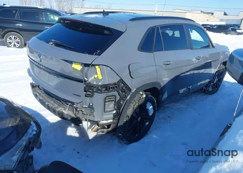 2023 Volkswagen Atlas Cross Sport 2.0T Sel R-Line Black from USA, damaged, VIN 1V2SC2CA6PC206219